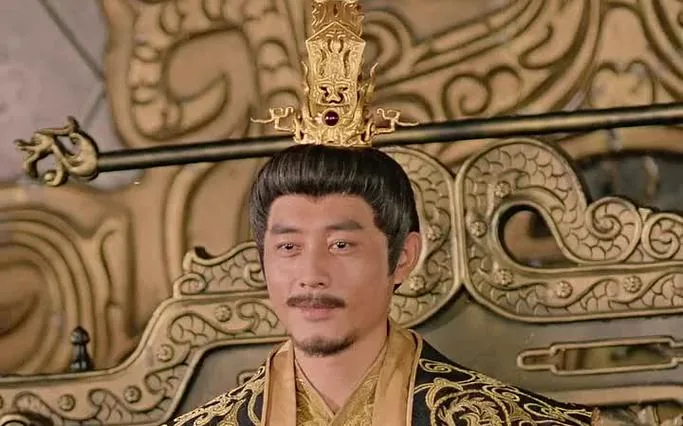 会当凌绝顶一览众山小是什么意思