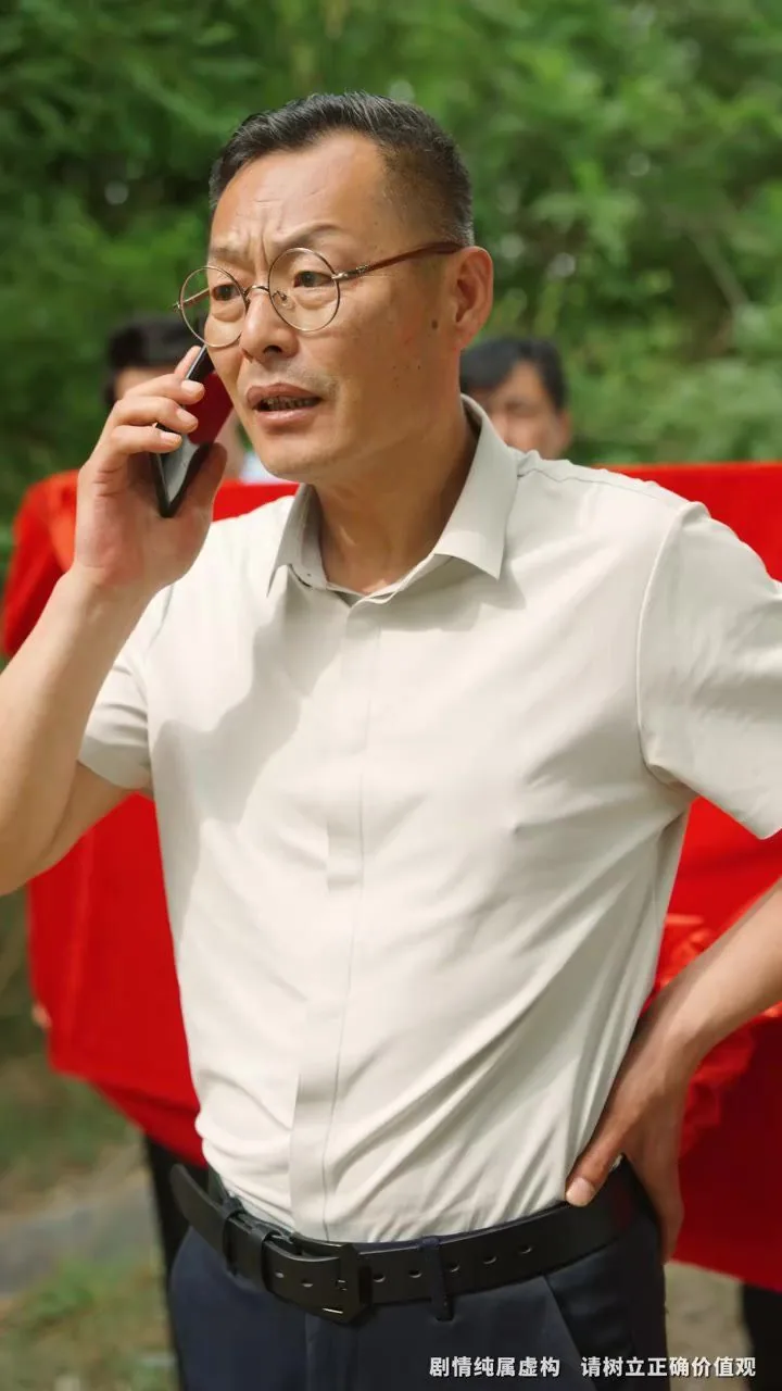 奶奶的废品车载我进清华了